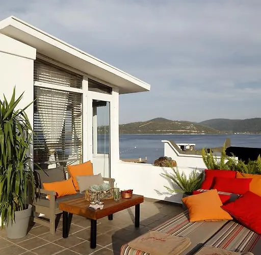 Galen House Hotel 3*
