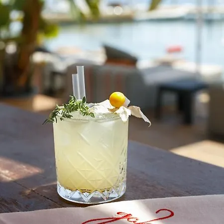 Hotel Galen House Golturkbuku