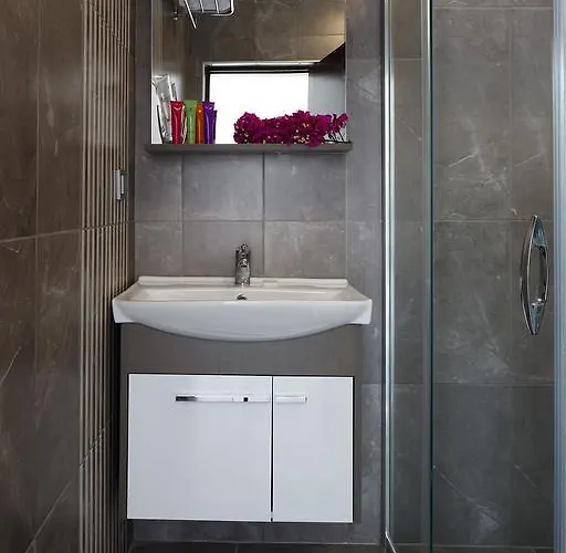 호텔 Galen House 골터크부쿠